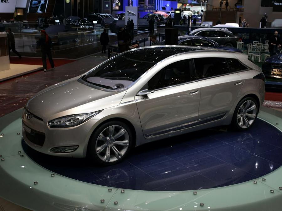  Hyundai HED-2 Genus Concept 2006 года  (фото 28 из 56)